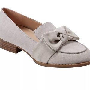 NEW! Bandolino Light Gray Loafers with Bow Accent